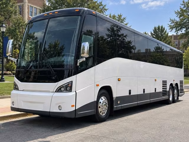 naugatuck charter buses